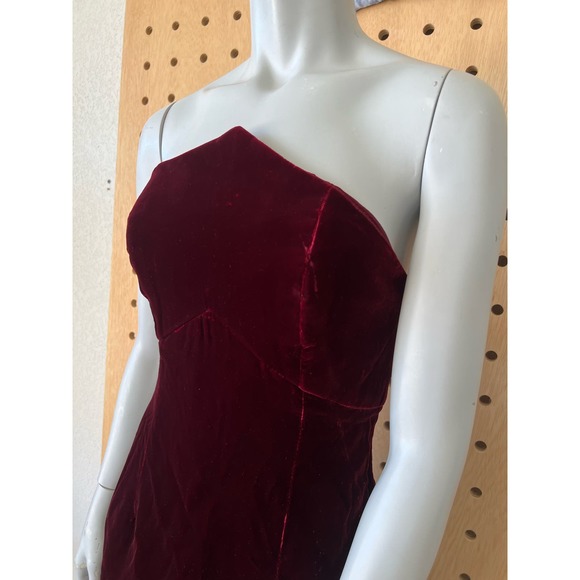 Vintage velvet gown - Picture 14 of 14